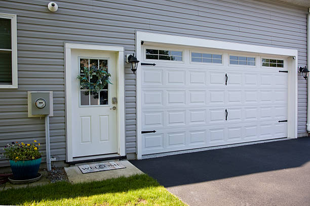 24/7 Emergency Garage Door Panel Replacement experts in Porterdale, GA